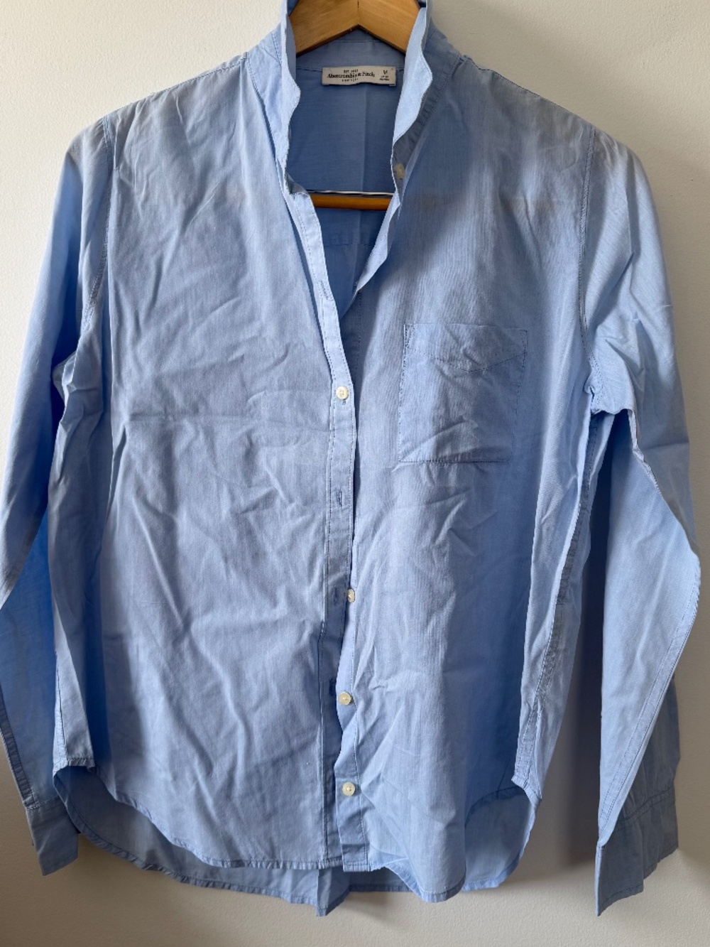Abercrombie & Fitch button up shirt sz medium